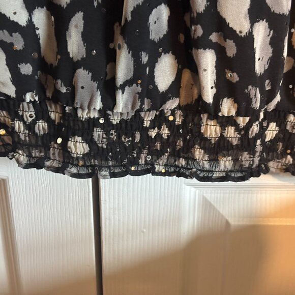 Cathy Daniels Womens Peasant Look Blouse Size L Embellished Shiny Studs - Picture 4 of 5